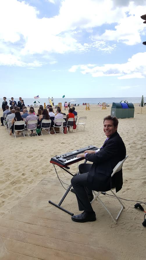 Choosing a Wedding Ceremony Pianist